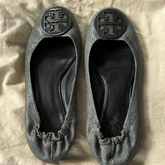 Tory Burch Reva Flats -Stingray - Picture 1 of 2